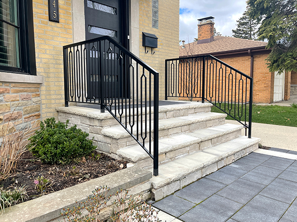 Custom Exterior Railings | Best Chicago Railings