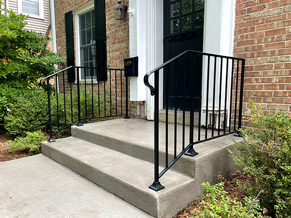 Custom Exterior Railings | Best Chicago Railings