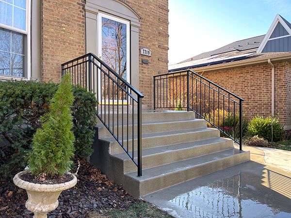 Custom Exterior Railings | Best Chicago Railings