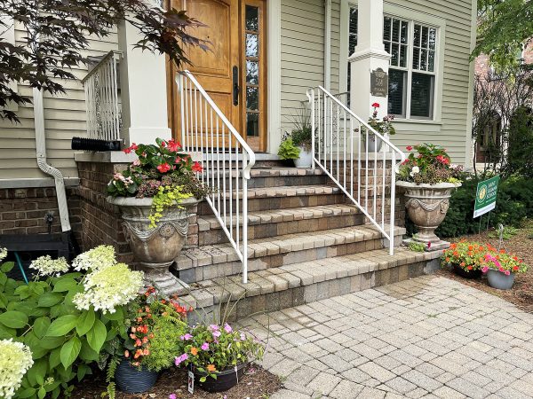 Classic railings for brick steps | Classic Railings Chicago
