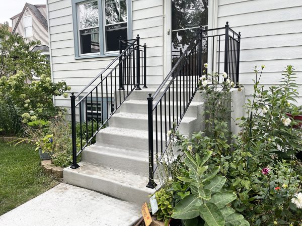 Decorative custom railing for front porch | Front Porch Railings Chicago