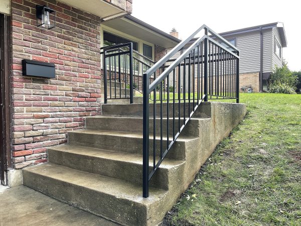 Double top railings for front porch | Best Chicago Railings