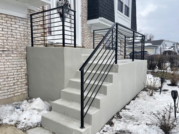 Exterior contemporary porch railings | Porch Railings Chicago
