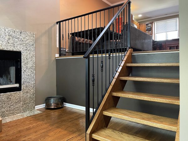 Interior vintage railing with collars | Chicago Vintage Railings