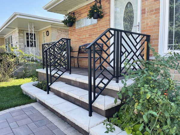 Custom geometric railing for exterior front porch | Railings in Chicago