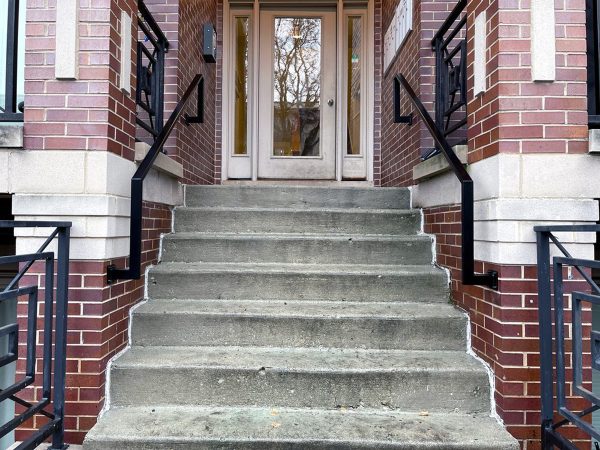 Exterior custom wall handrails | Best Chicago Railings