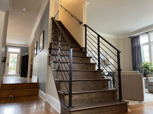 Custom horizontal railings with round bars | Round Bar Railings